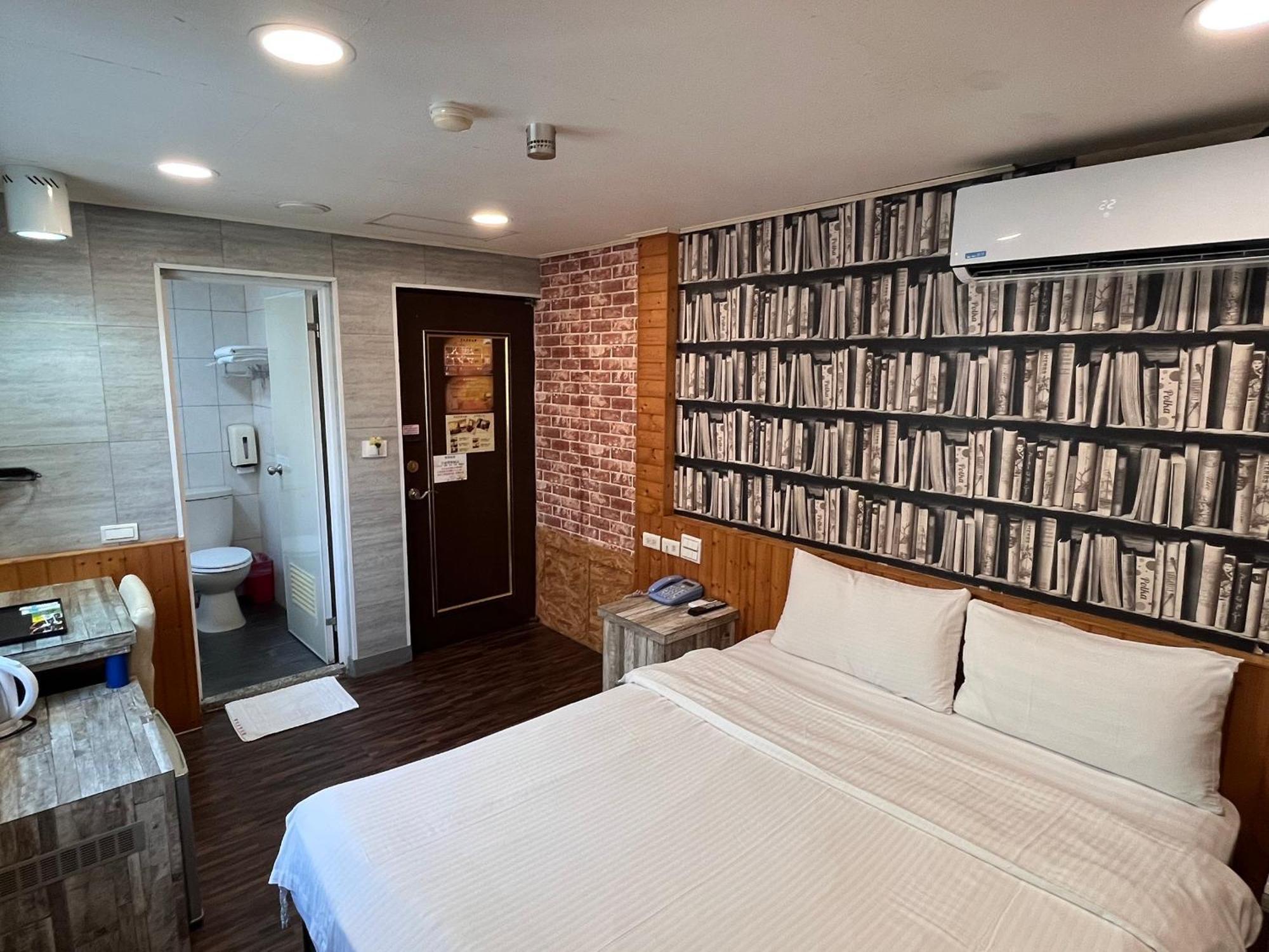 Bin Chen Business Hotel Thành phố Tân Trúc Ngoại thất bức ảnh